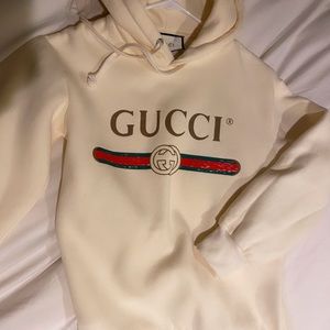 Gucci sweatshirt